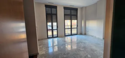 Piso en alquiler en Avenida del Puerto, cerca de Carrer Illes Canàries - Imagen 5