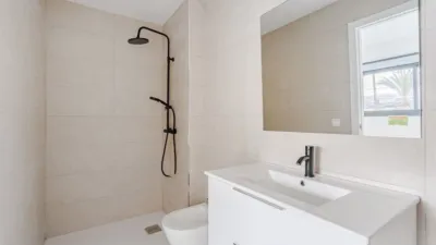 Apartment on Avenida Juan Carlos I photo 11