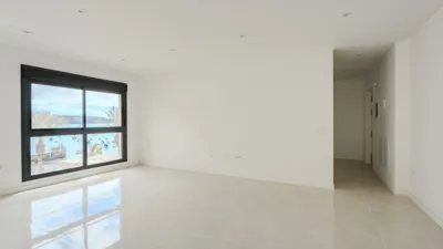 Apartment on Avenida Juan Carlos I photo 6