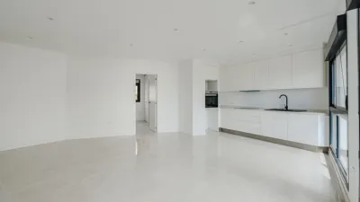 Apartment on Avenida Juan Carlos I photo 7