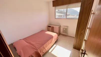 Habitación en alquiler en Calle del Monasterio de Carracedo, Zona Alta (Ponferrada) de 175 €<span>/mes</span>