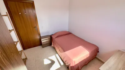 Habitación en alquiler en Calle del Monasterio de Carracedo, Zona Alta (Ponferrada) de 175 €<span>/mes</span>