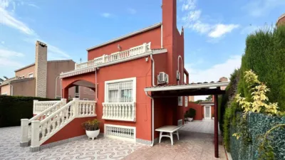 Chalet on Carrer Pino Verde photo 73