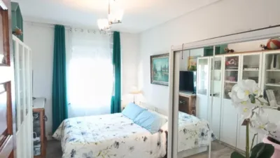 Apartment in Llaranes photo 2