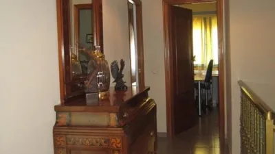 Duplex on Juan Jiménez Cuenca Street photo 23