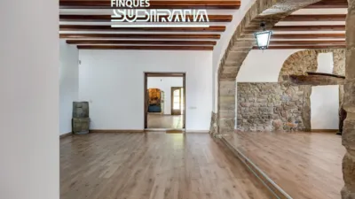 Rustic finca in Sant Jaume Sesoliveres photo 9