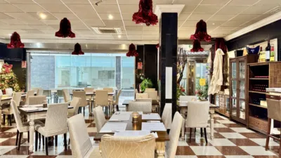 Local comercial en alquiler en Calle Marbella, 41, Puerto Deportivo (Fuengirola) de 2.000 €<span>/mes</span>