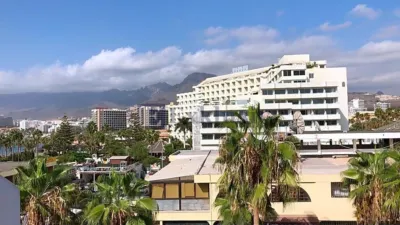 Dúplex en venta en Avenida de Rafael Puig Lluvina, Playa de Las Américas (Arona) de 370.000 €