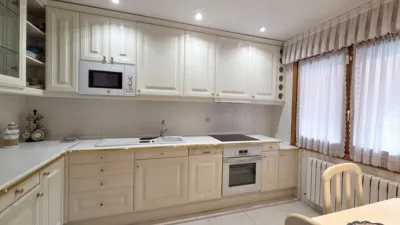 Chalet on Calle de San Isidro Labrador photo 12