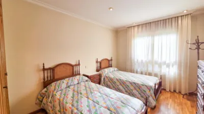 Chalet on Calle de San Isidro Labrador photo 27