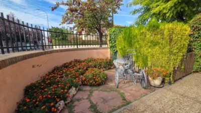 Chalet on Calle de San Isidro Labrador photo 48