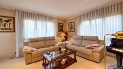Chalet on Calle de San Isidro Labrador photo 6