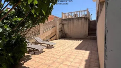 Semi-detached house in San Rafael photo 10