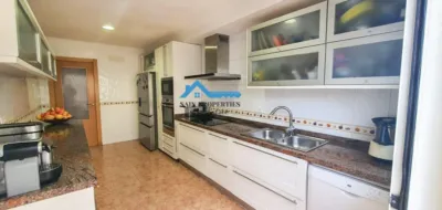 Semi-detached house in San Rafael photo 23