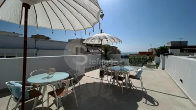 Apartment in Estepona, Next to the Sea and Port, with High Growth Potential photo 4