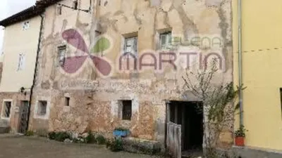 Rustic house on Calle de San Fernando photo 2