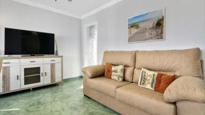 Apartment at Carrer Clot de la Mota, 19 photo 4
