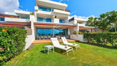 Duplex on Calle Josefina de La Torre photo 3