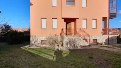 Semi-detached house on Calle del Padre Pereda, 4 photo 2
