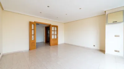 Apartment on Calle del Pintor Aparicio photo 4