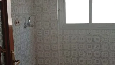 Apartment on Ercilla Street photo 5