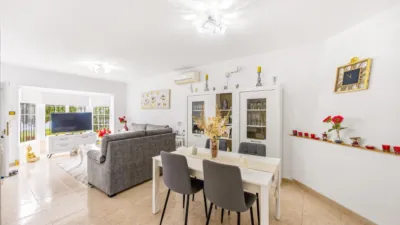 Chalet en venta en los Gallos, La Soledad-La Coquina-Los Gallos (Chiclana de la Frontera) de 336.000 €