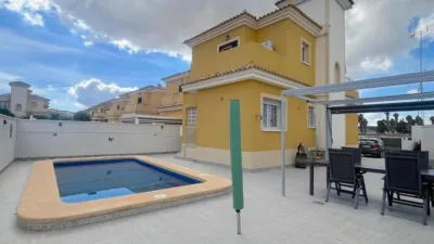 Casa – Algorfa, Urbanización Lo Crispín - Más