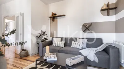 Piso en alquiler en Calle de Santa Engracia, cerca de Plaza del Descubridor Diego de Ordás - Imagen 4