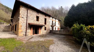 Chalet in Barrio de Berreño photo 7