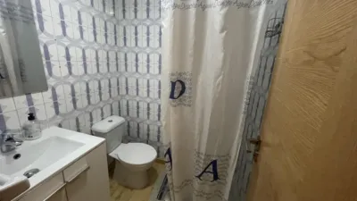 Habitación en alquiler en Calle del Monasterio de Carracedo, Centro (Ponferrada) de 230 €<span>/mes</span>