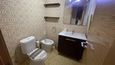 Habitación en alquiler en Calle del Monasterio de Carracedo, Centro (Ponferrada) de 230 €<span>/mes</span>