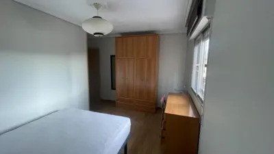 Habitación en alquiler en Calle del Monasterio de Carracedo, Centro (Ponferrada) de 230 €<span>/mes</span>
