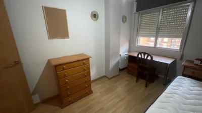 Habitación en alquiler en Calle del Monasterio de Carracedo, Centro (Ponferrada) de 230 €<span>/mes</span>