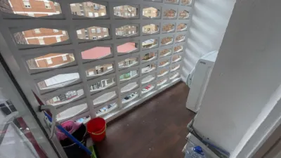 Habitación en alquiler en Calle del Monasterio de Carracedo, Centro (Ponferrada) de 230 €<span>/mes</span>