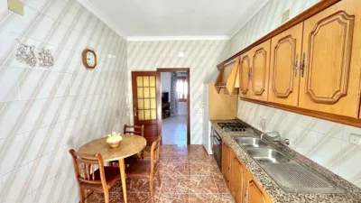 Chalet en venta en Calle del Doctor Fleming, Humilladero de 199.000 €
