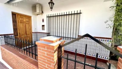 Chalet en venta en Calle del Doctor Fleming, Humilladero de 199.000 €