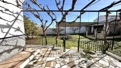 Chalet en venta en Calle del Doctor Fleming, Humilladero de 199.000 €
