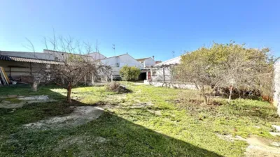Chalet en venta en Calle del Doctor Fleming, Humilladero de 199.000 €