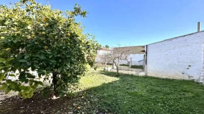 Chalet en venta en Calle del Doctor Fleming, Humilladero de 199.000 €