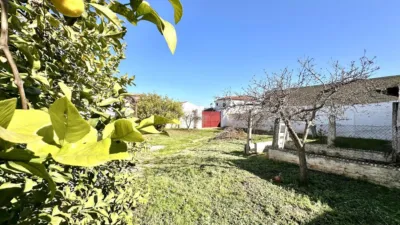 Chalet en venta en Calle del Doctor Fleming, Humilladero de 199.000 €