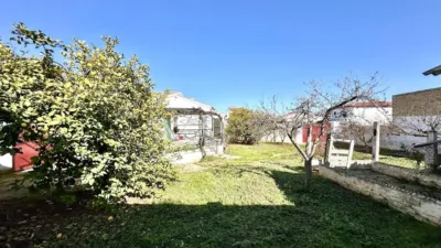 Chalet en venta en Calle del Doctor Fleming, Humilladero de 199.000 €