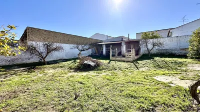 Chalet en venta en Calle del Doctor Fleming, Humilladero de 199.000 €