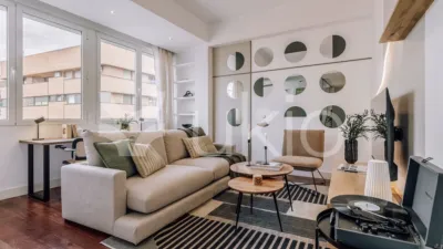 Piso en alquiler en Calle de Víctor Andrés Belaúnde - Imagen 2