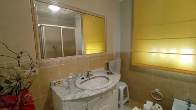 Apartment on Calle de Cervantes photo 13