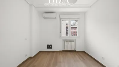 Piso en alquiler en Calle de los Dos Amigos - Imagen 17