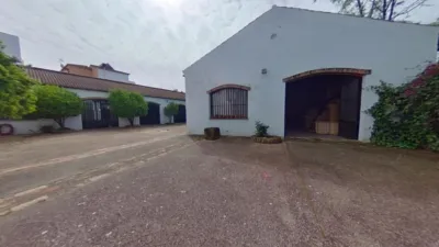 Chalet on Avenida de María Auxiliadora photo 19