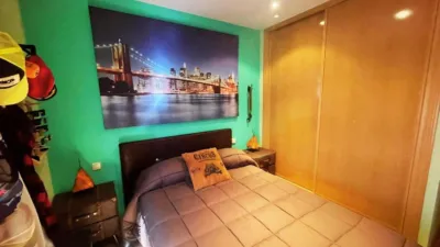 Dúplex en venta en Calle de la Serranía de Ronda, Casco Histórico de Vallecas (Distrito Villa de Vallecas. Madrid Capital) de 346.500 €