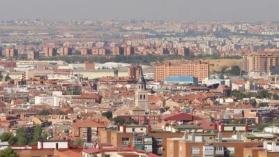 Dúplex en venta en Calle de la Serranía de Ronda, Casco Histórico de Vallecas (Distrito Villa de Vallecas. Madrid Capital) de 346.500 €