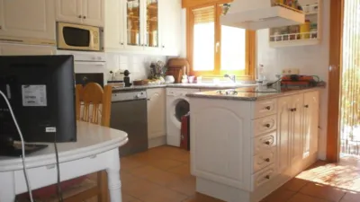 Chalet en venta en Pueblo, Abades de 350.000 €