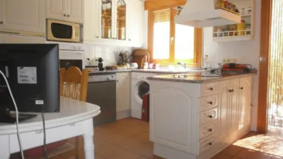 Chalet en venta en Pueblo, Abades de 350.000 €